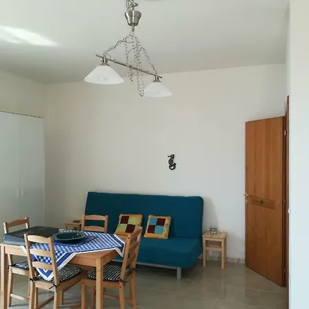 Apartment Il Tramonto D'oro Monolocale Vacanze *